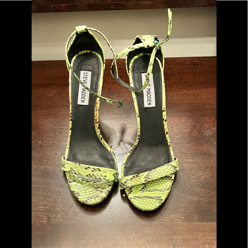 Steve Madden Lime Green Snakeskin Sandal Heels